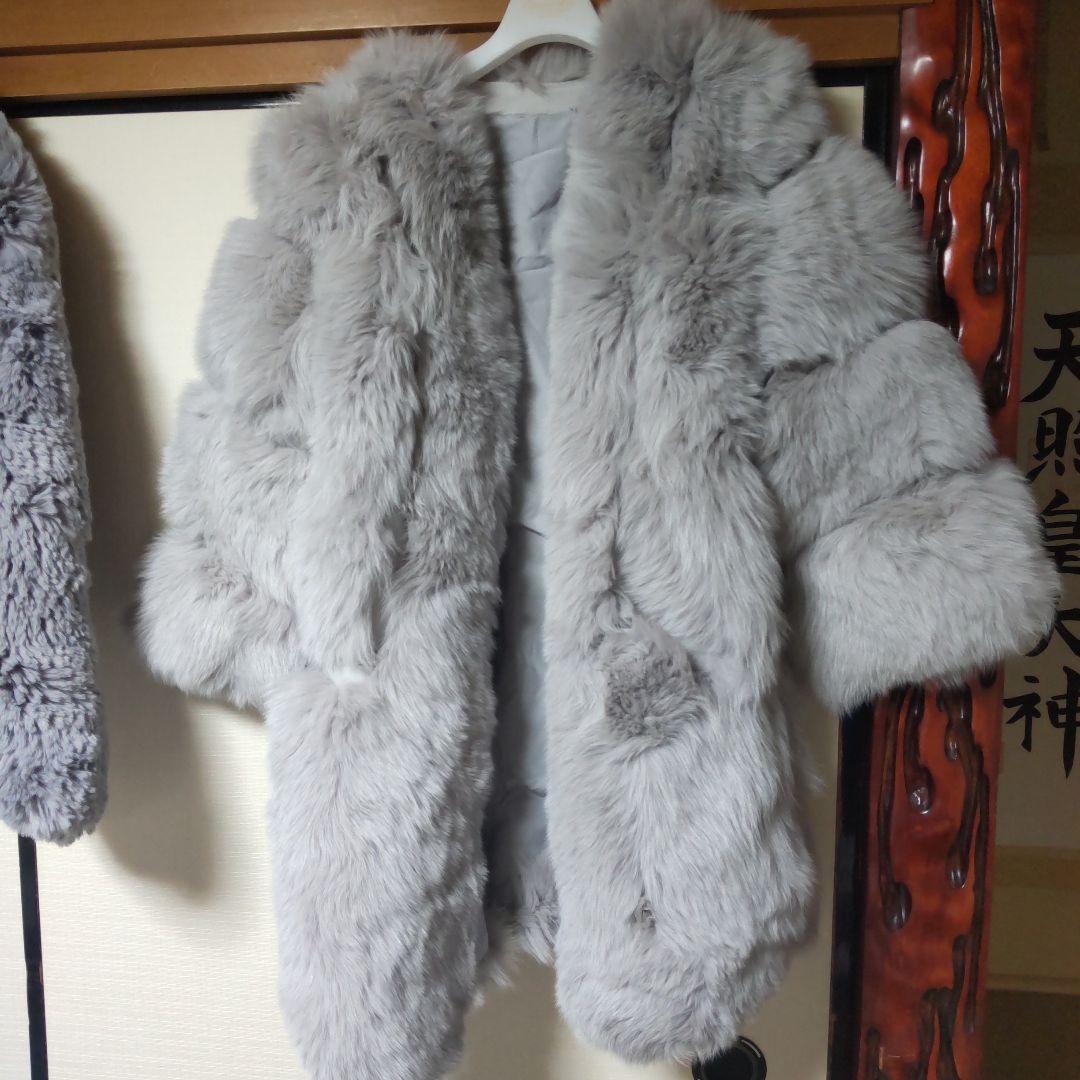 sagafox毛皮コート、エイミーイストワールティペット付きセット売りグレー