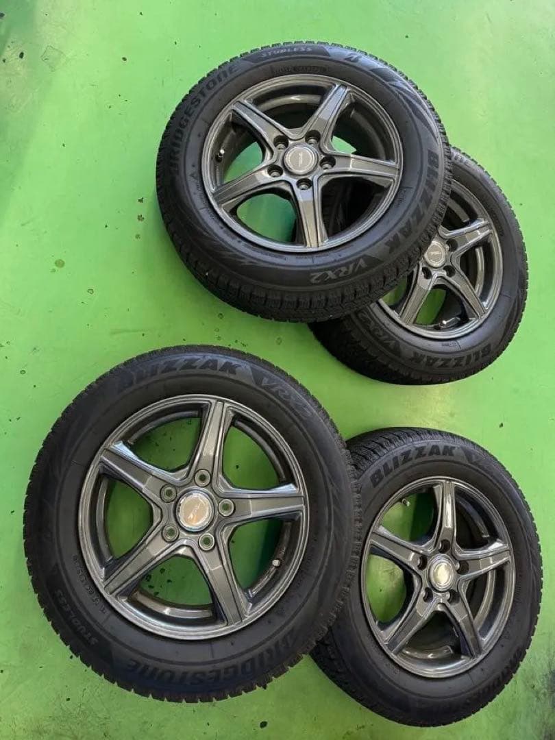 185/65R15 VRX2 タイヤホイール4本セット　フリードなど