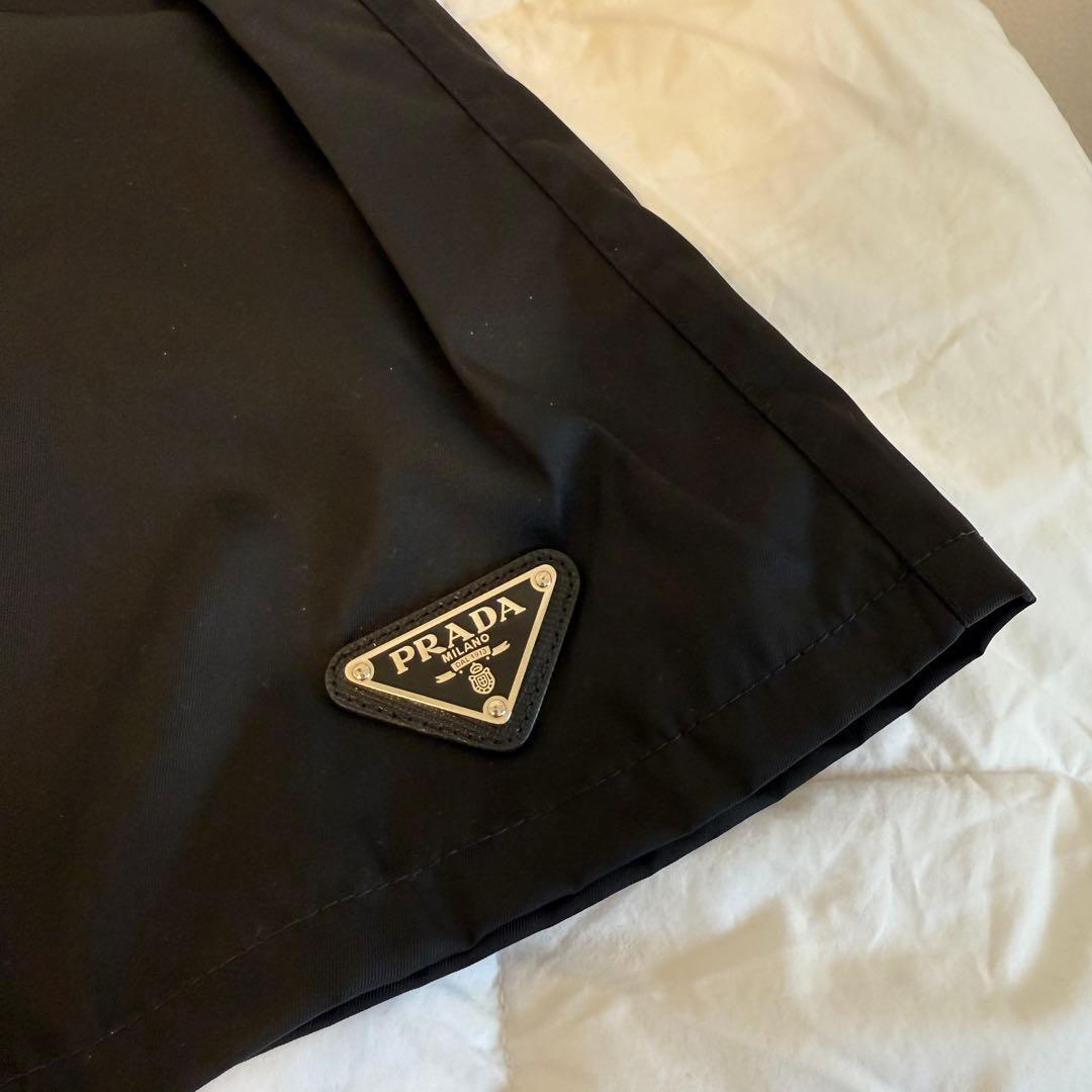 PRADA Re-Nylon ショートパンツ ブラック