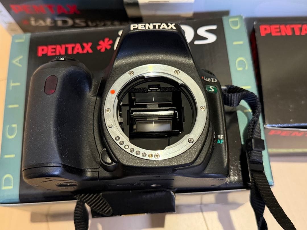 PENTAX *ist DS レンズキット SMC 18-55mm SDカード付