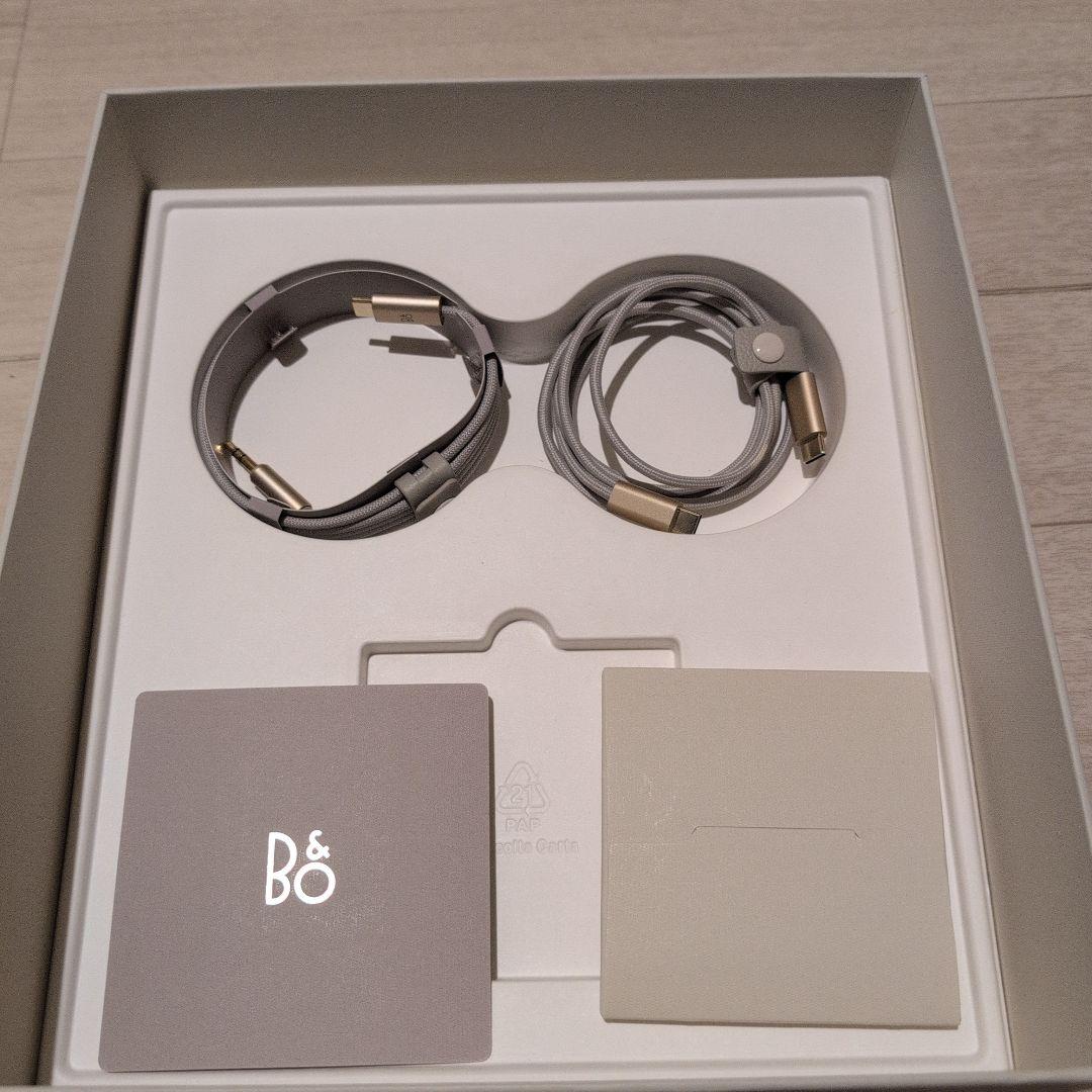 バング•アンド•オルフセン　Beoplay H100