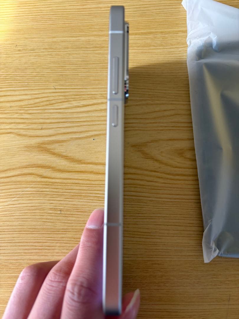 POCO F7 スマートフォン本体