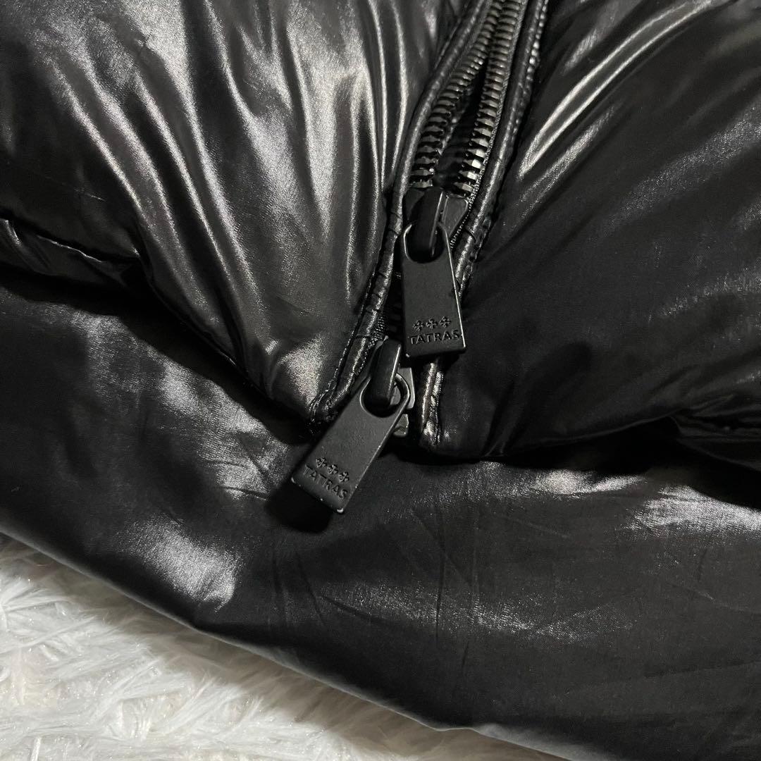 極美品　TATRAS ダウンベスト　POSEIDONE 黒　02 Mサイズ