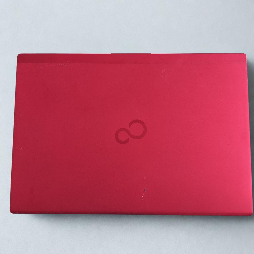 【おしゃれ】♥富士通 LIFEBOOK 第8世代Core i5 赤 軽量 人気