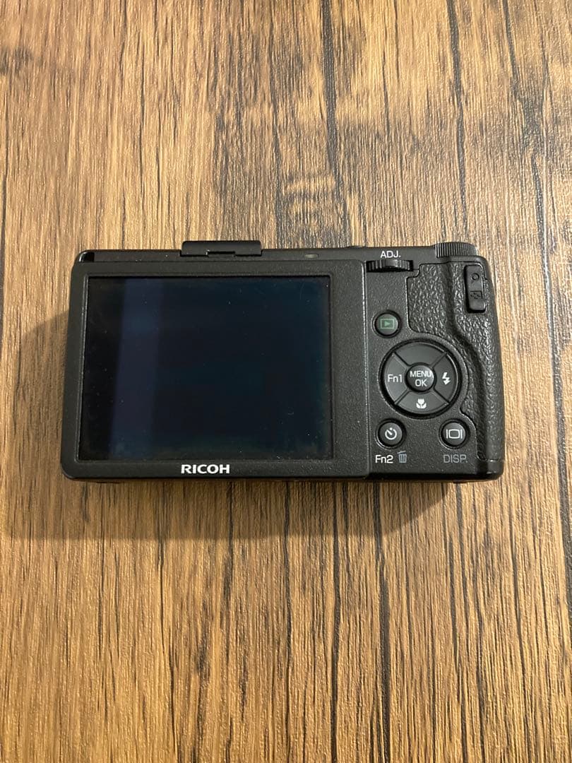 RICOH GR DIGITAL Ⅳ／大人気コンパクトデジタルカメラ