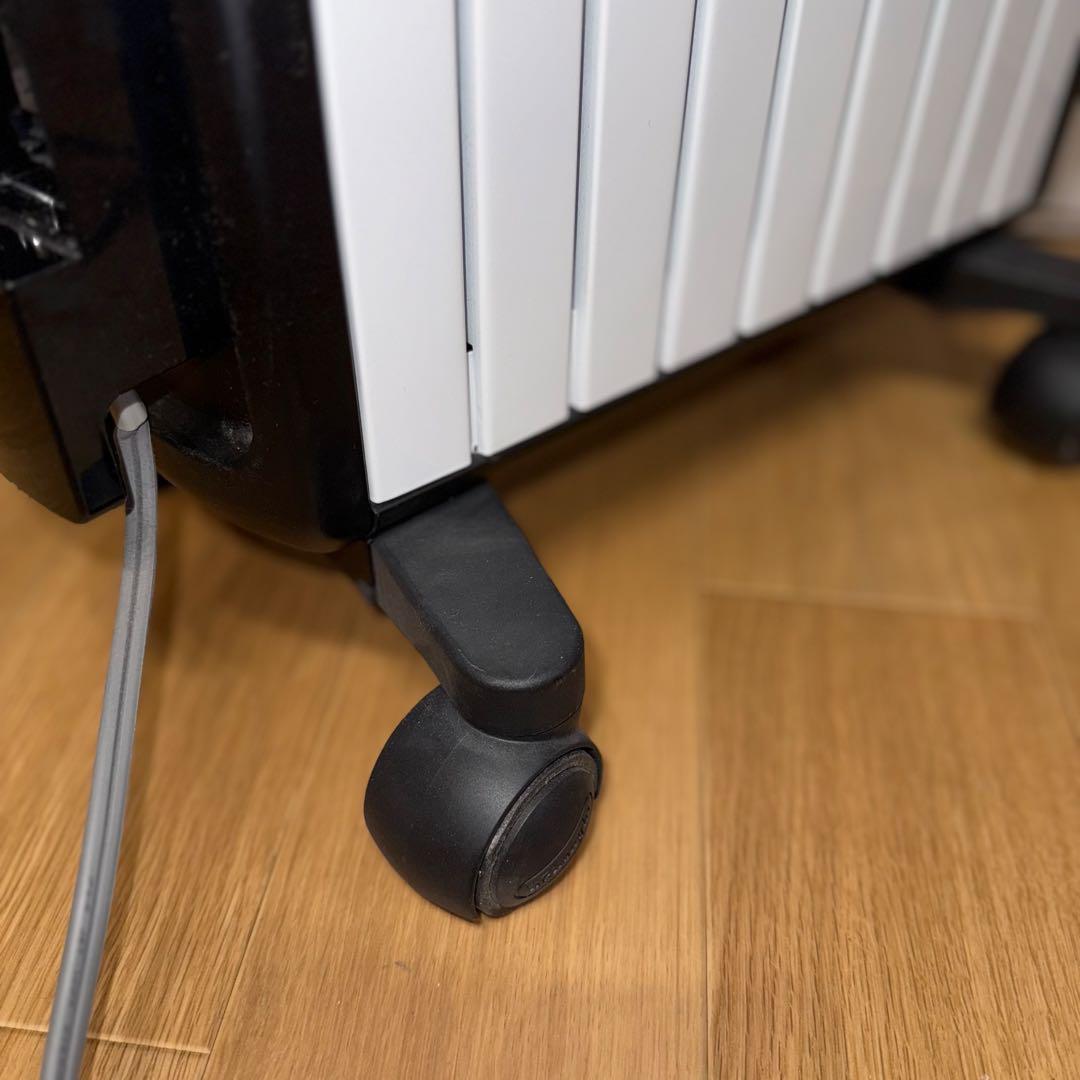 【美品】De'Longhi マルチダイナミックヒーター MDH12-BK