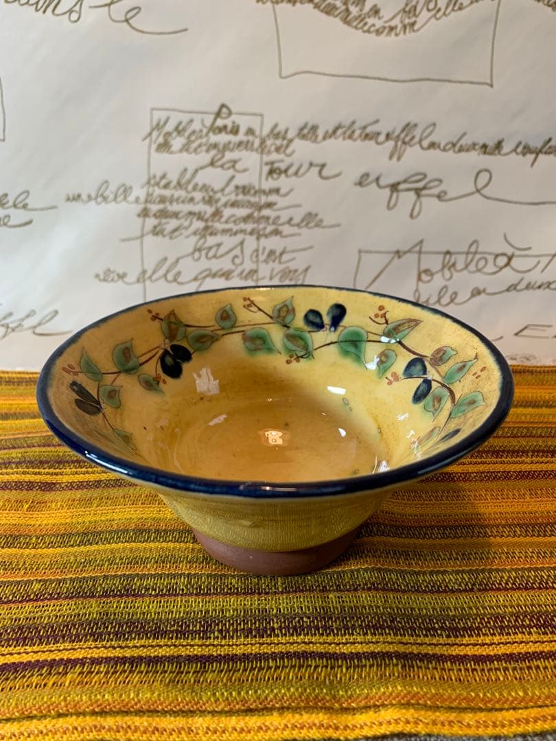 フランス製　プロバンスのビンテージの女性作家の素敵なオリーブ柄の小鉢2個セット！