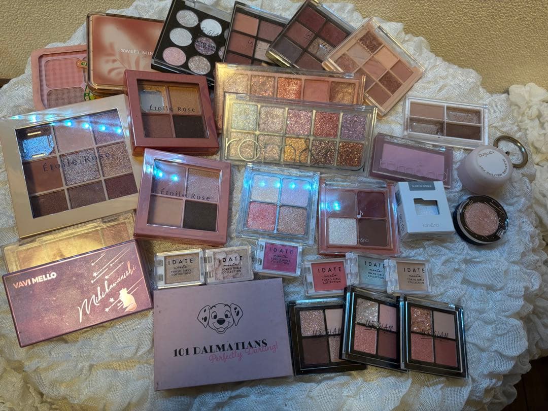 本日限り大幅値下げさせていただきます！！【大量200点】プチプラコスメまとめ売り