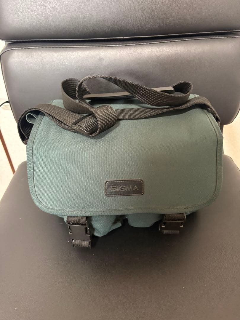 Canon EOS 一眼レフカメラ Sigmaレンズ付き