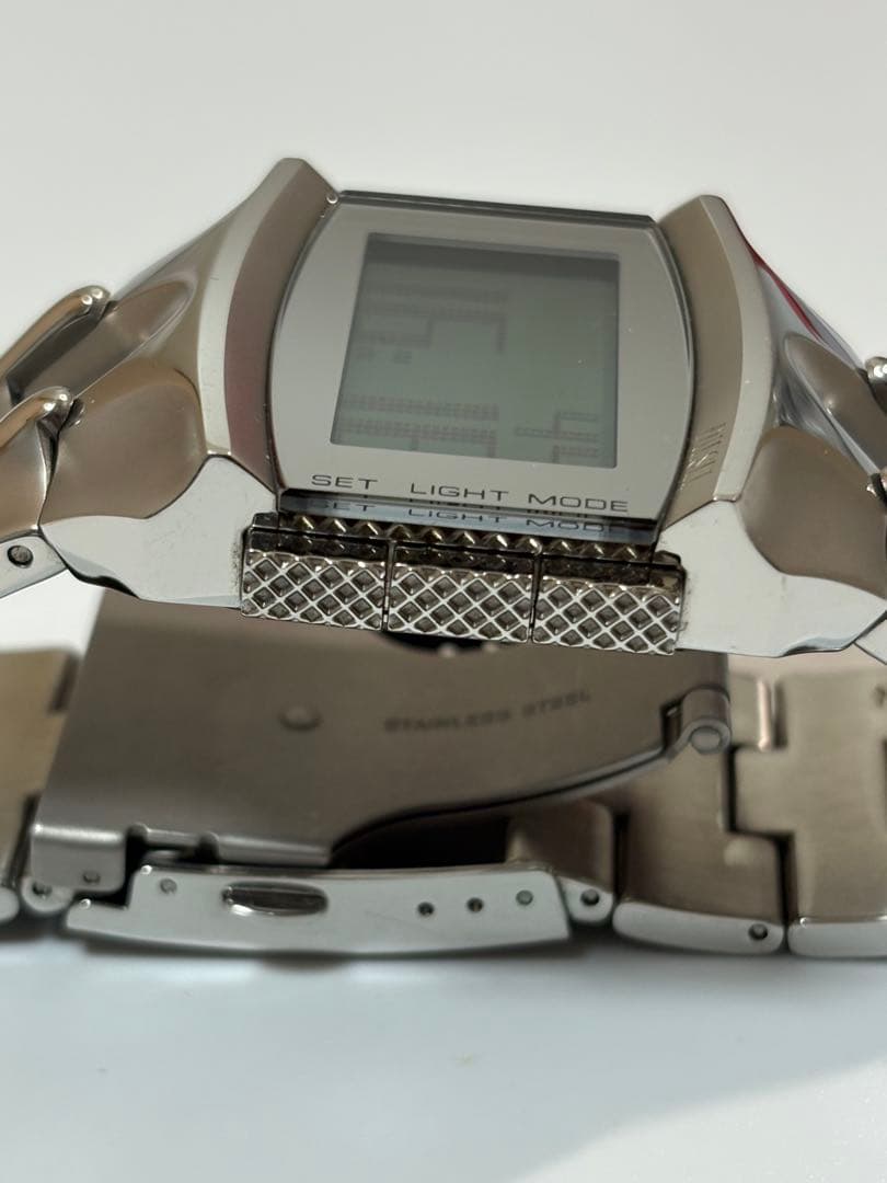 【美品 電池新品】DIESEL デジタルウォッチ dz2155 デジクロコ