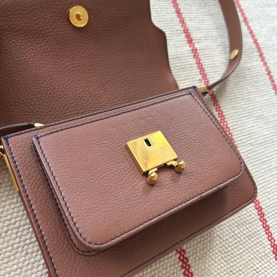 マルニ　トランクショルダーバッグ