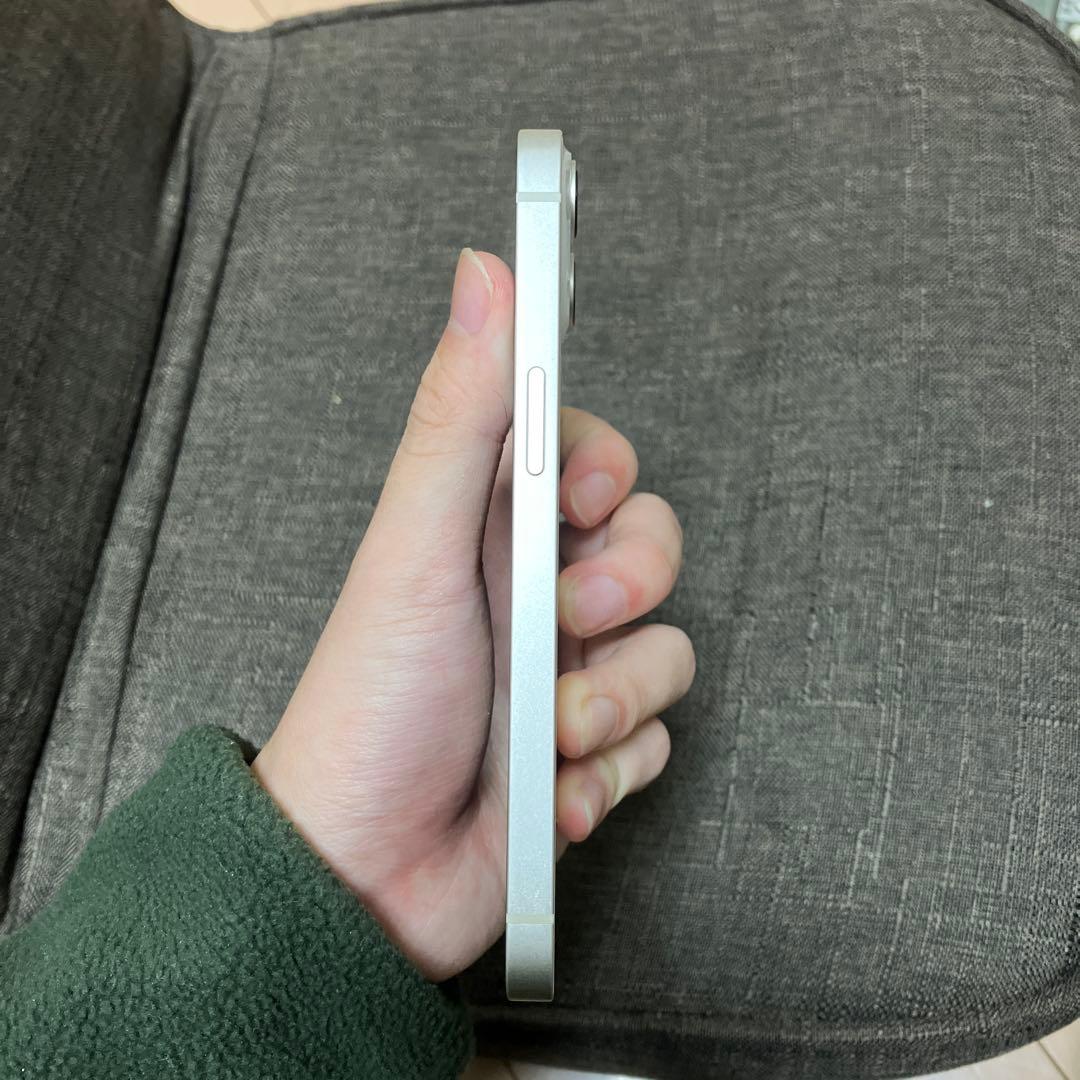 かなり美品 iPhone 13 128GB simフリー