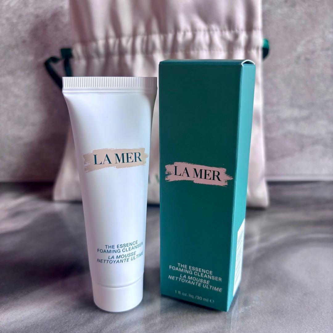 LA MER THE ESSENCE FOAMING CLEANSER など