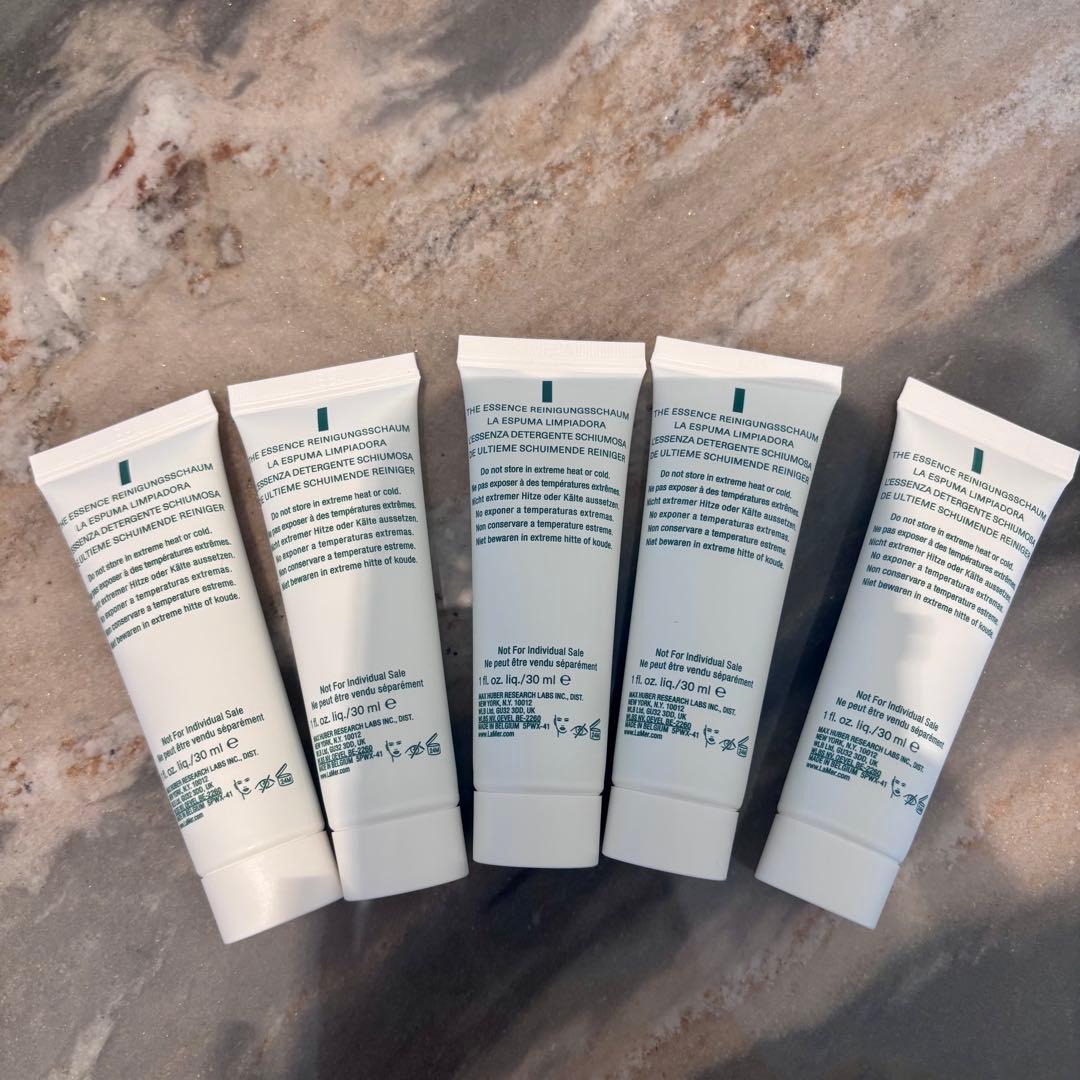 LA MER THE ESSENCE FOAMING CLEANSER など