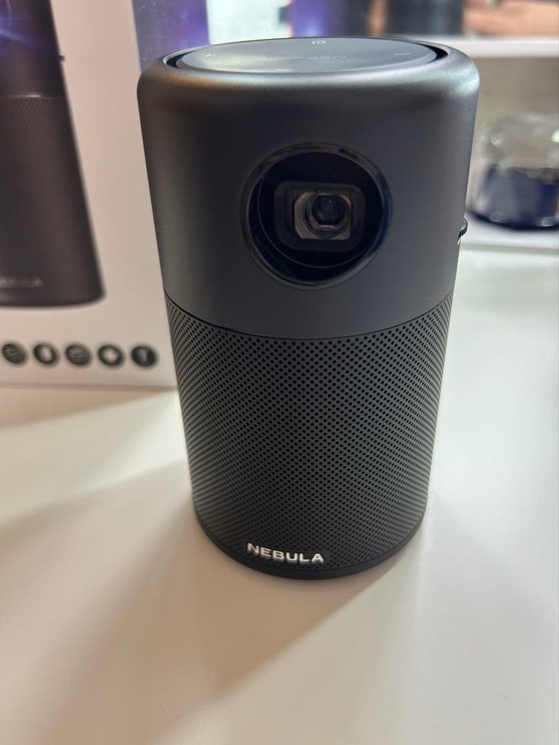 専用三脚付きAnker NEBULA Capsule Pro プロジェクター