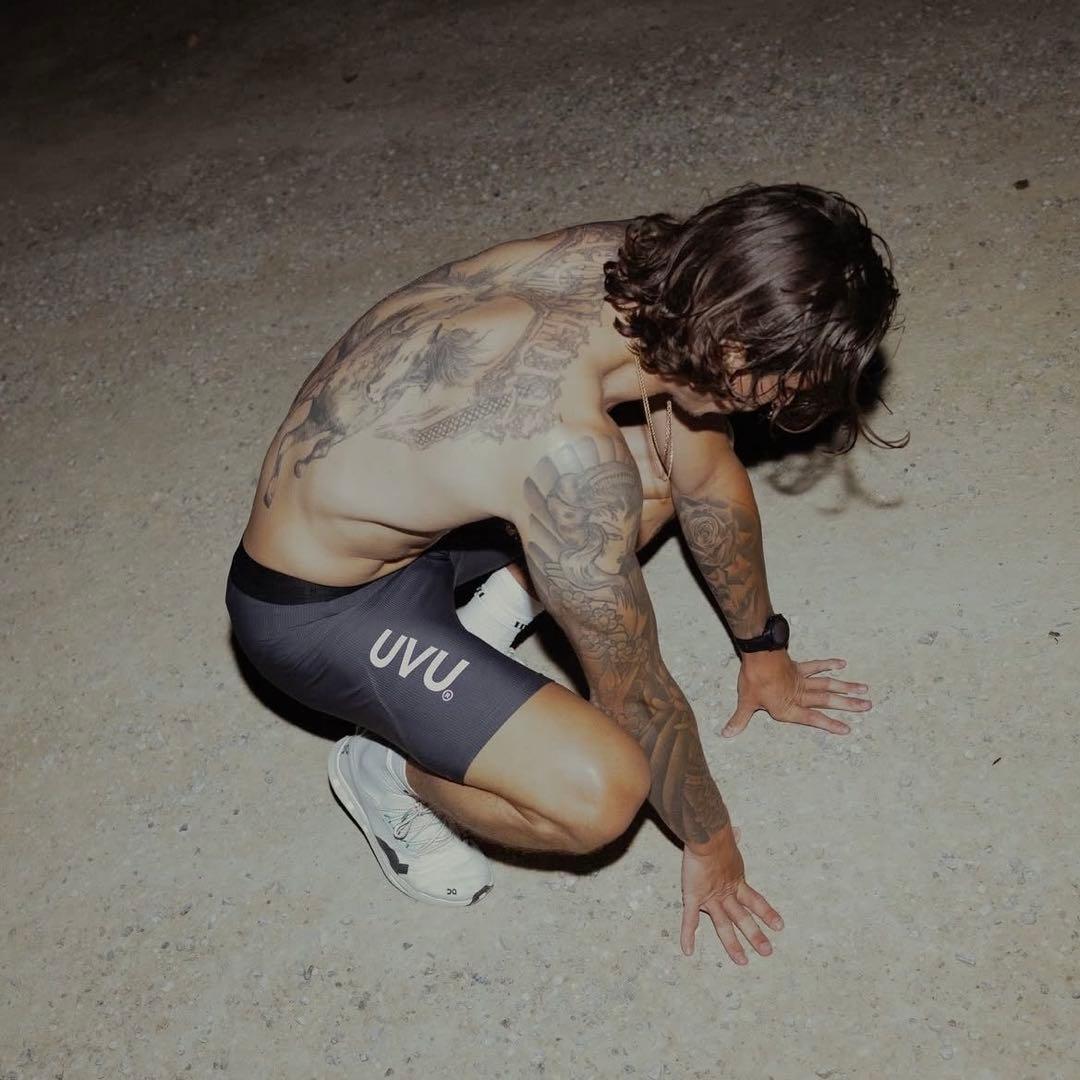 UVU Training Club ランニングタイツ アスリート
