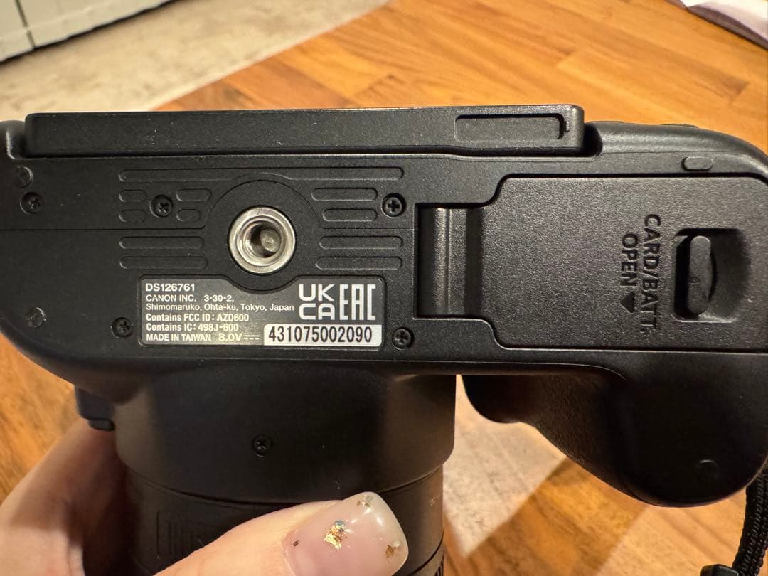 【即日発送✨】Canon EOS Kiss X10 デジタル一眼レフ