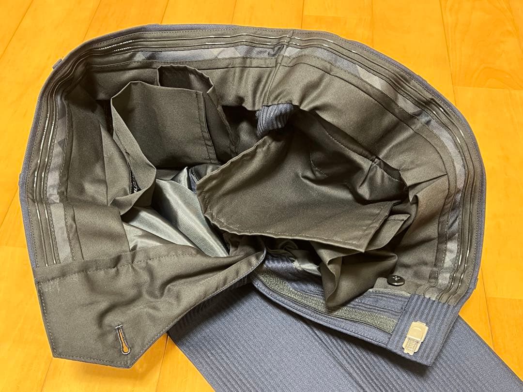 ブラックレーベルクレストブリッジ　スーツ