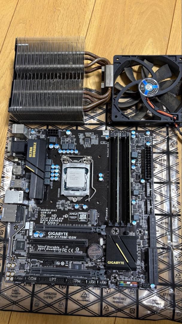 GIGABYTE GA-Z170-HD3 + i7-6700K + メモリセット