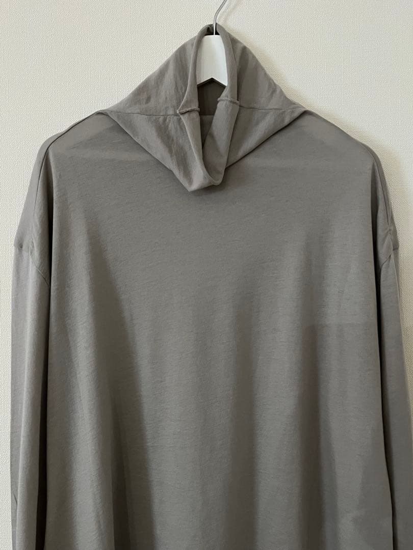 トップス evam eva