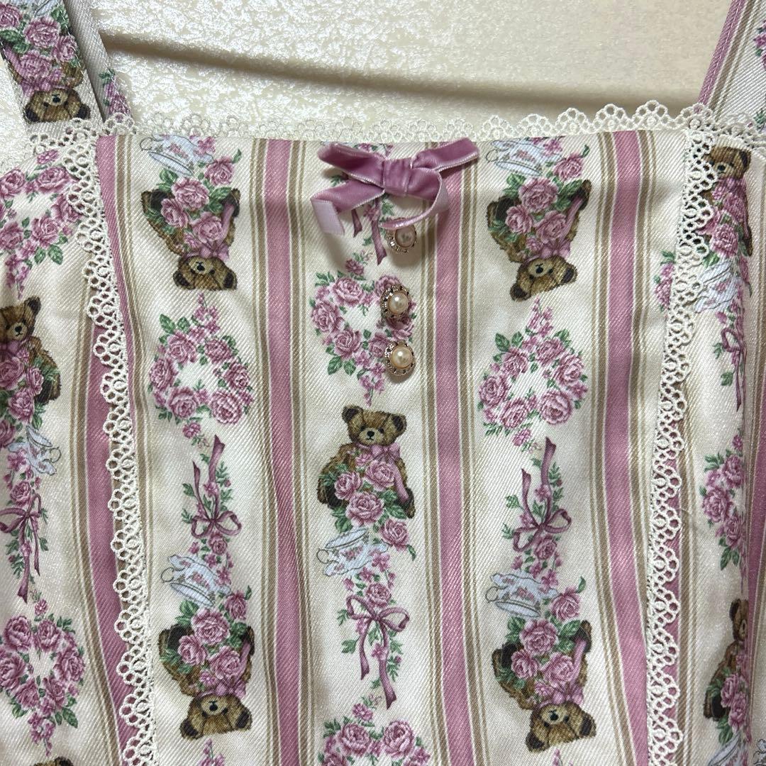 axes femme 青木美沙子 RosyBear柄　ジャンパースカート