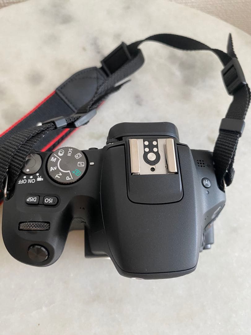 美品/Canon EOS Kiss X9 デジタル一眼レフ 2本レンズ説明書付き