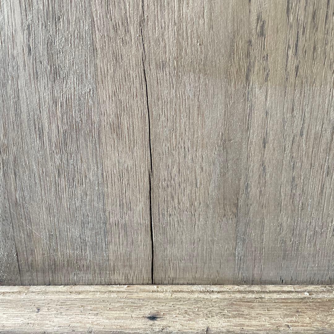 eauビンテージ ドロワーキャビネット 剥離