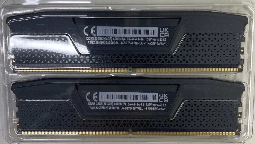 CORSAIR VENGEANCE DDR5 32GB 6000MHz　ほぼ新品