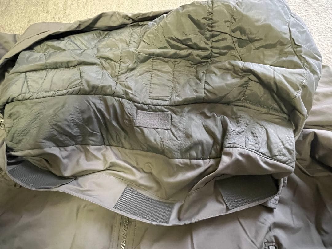 米軍 実物ECWCS LEVEL 7 SMALL-SHORT