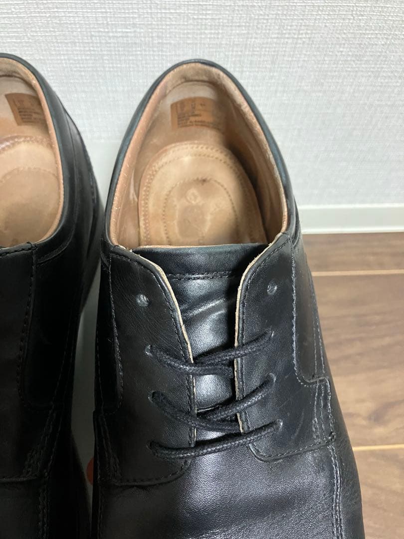 Clarks（クラークス）