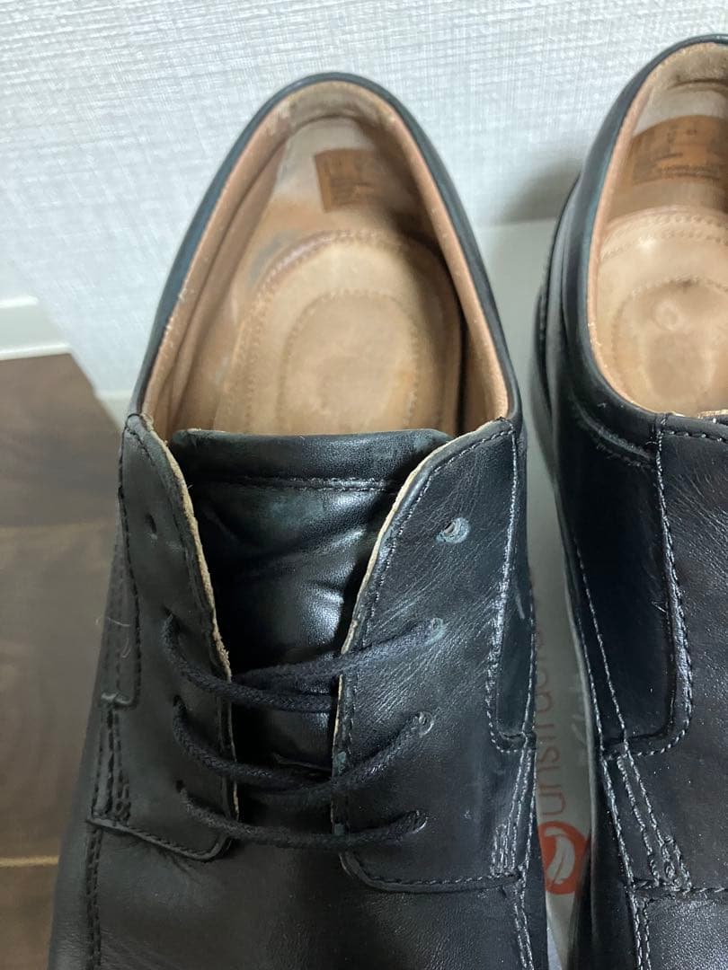 Clarks（クラークス）