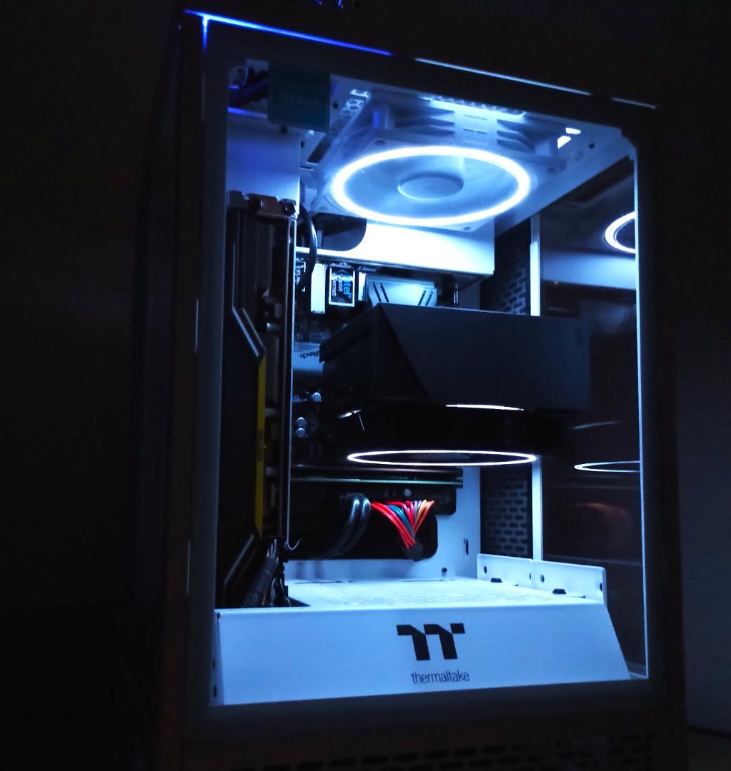 ゲーミングPC/Core i7 8700/RX5700/メモリ16GB/送料無料