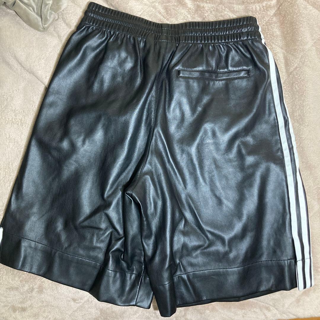 【最終】adidas ハーフパンツ レザーパンツ M