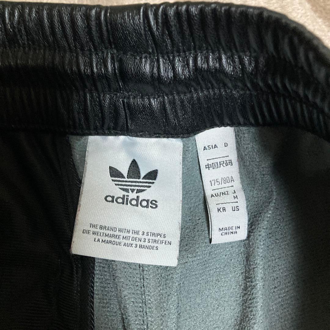 【最終】adidas ハーフパンツ レザーパンツ M