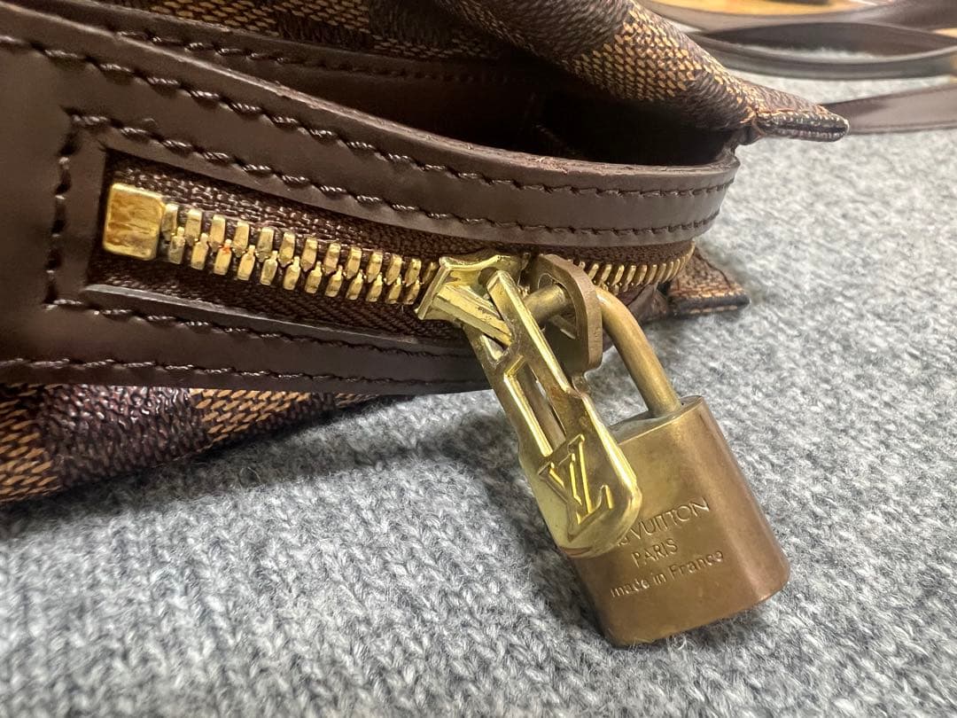 大人気！！ルイヴィトン トートバッグ ダミエ•エベヌ チェルシー