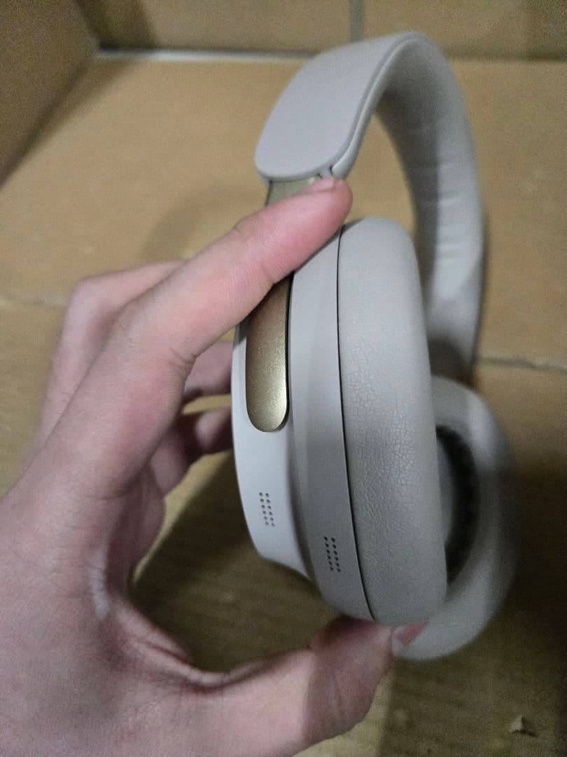 Bose QuietComfort Ultra Headphonesジャンク品