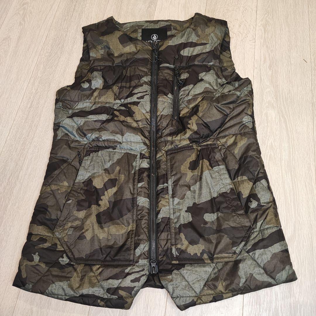 VOLCOM 迷彩柄フード付きスノーボード ジャケット 4in1 Sサイズ