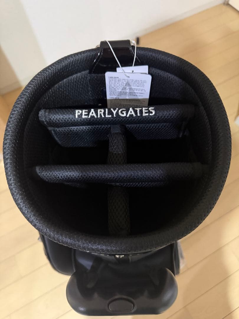 PEARLY GATES ブラックキャディバッグ　キャスター付き　合成革