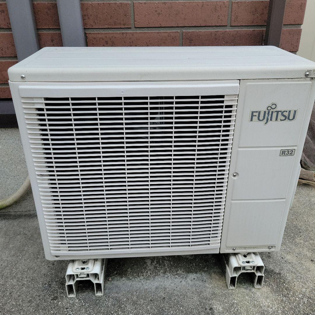 値段交渉可✨富士通ゼネラル　エアコン　8畳用　室外機、リモコンセット