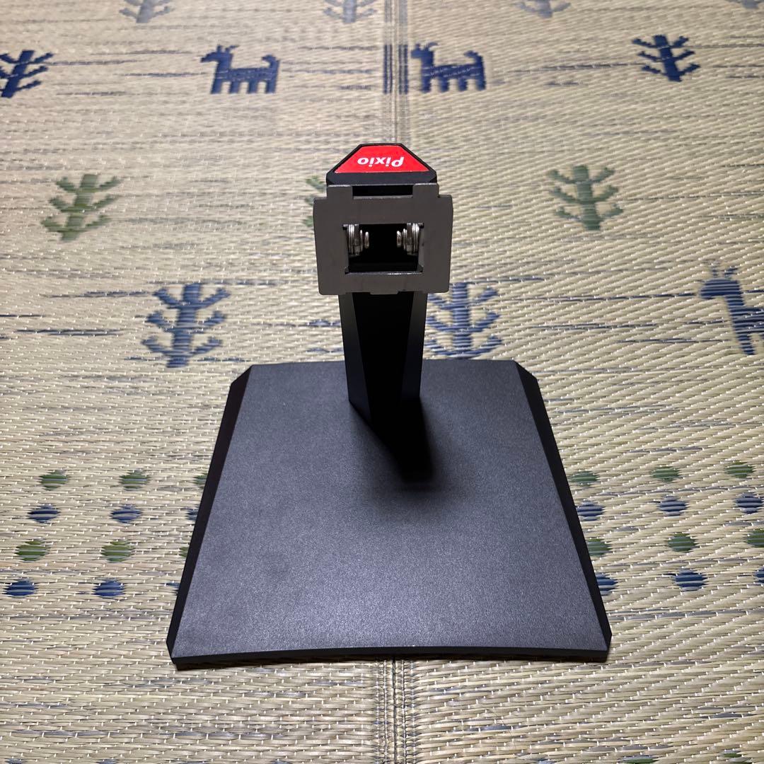 Pixio 曲面ディスプレイ