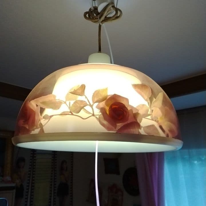 天井照明　造花入り　ピンク　昭和レトロ