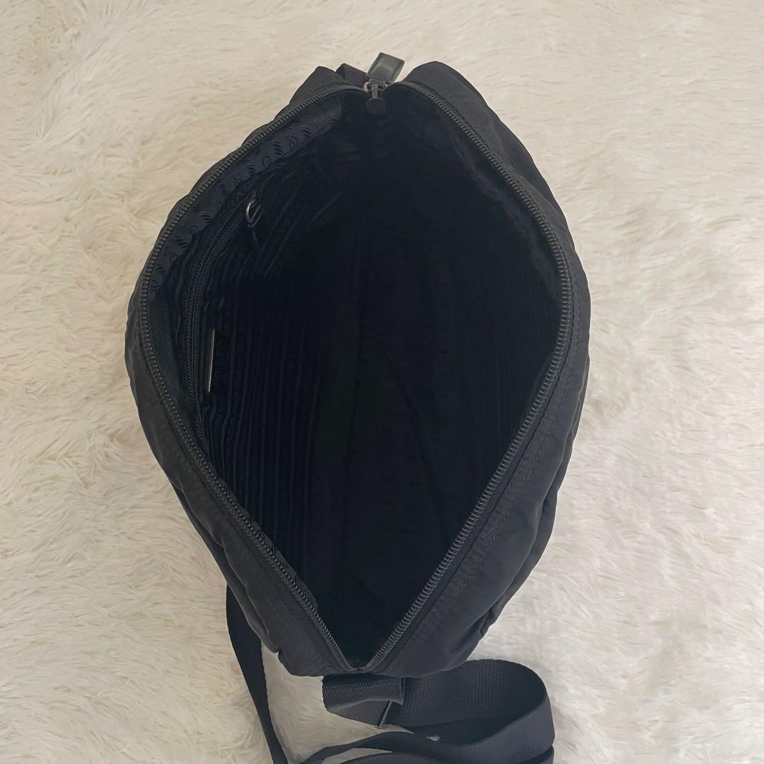 PRADA カメラバッグ テスートナイロン レザー ショルダーバッグ ブラック