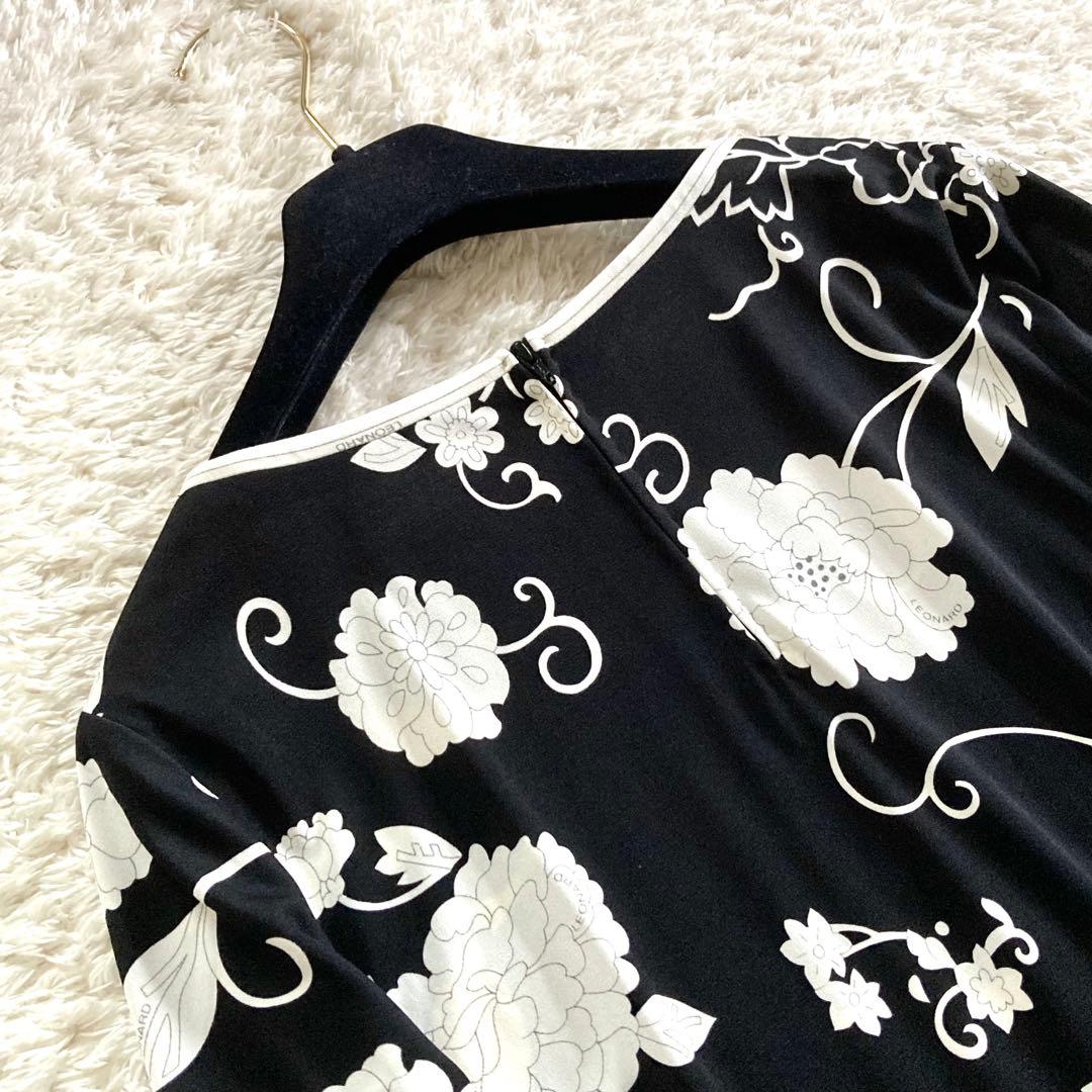 【近年タグ 未使用級】レオナール カンカン チュニック モノトーン 花柄トリム