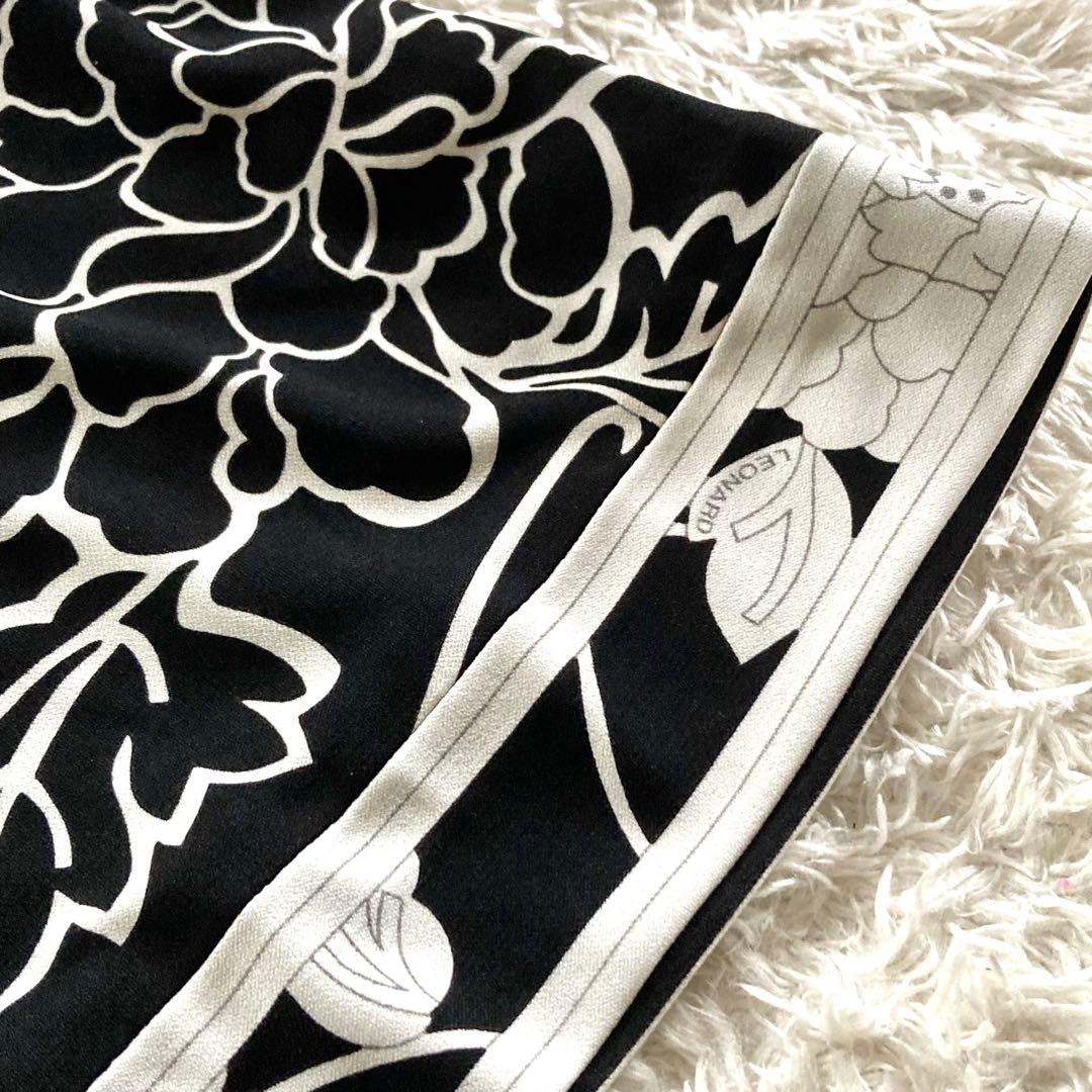 【近年タグ 未使用級】レオナール カンカン チュニック モノトーン 花柄トリム