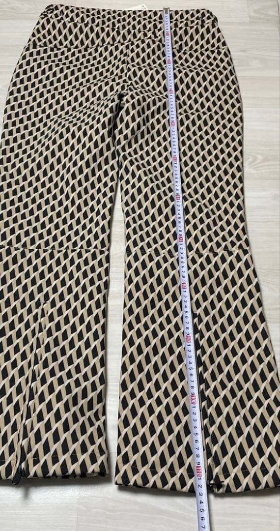 未使用 ZARA ザラ Ski XL スキーパンツ RECCO タグ付き