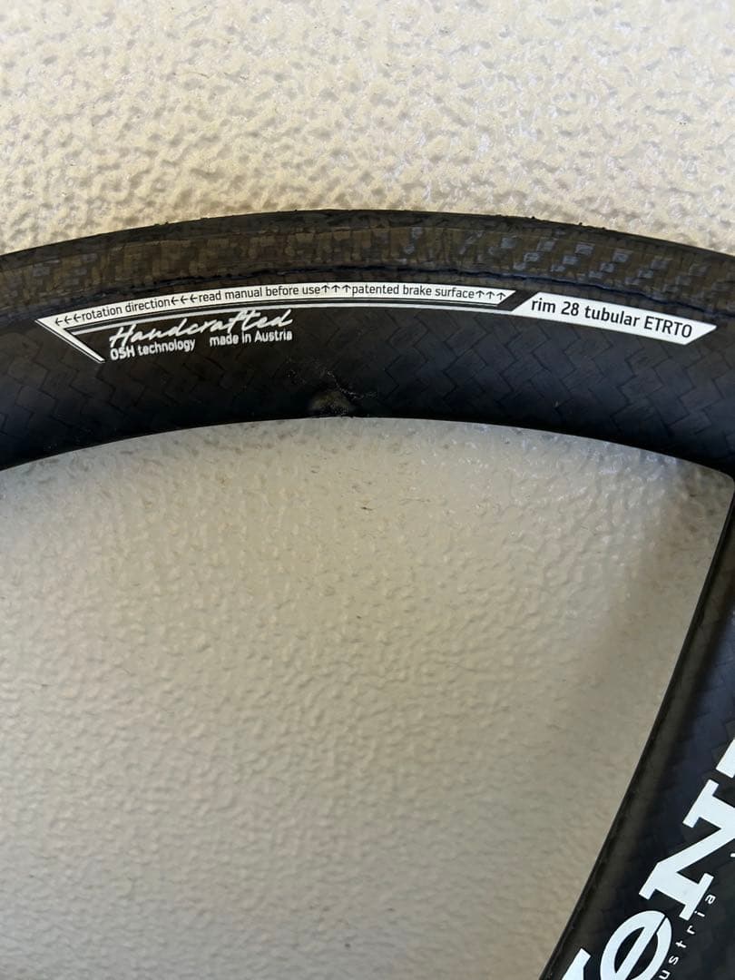 J*様 Xentis MARK1 カーボンホイール　フロント　バトンホイール