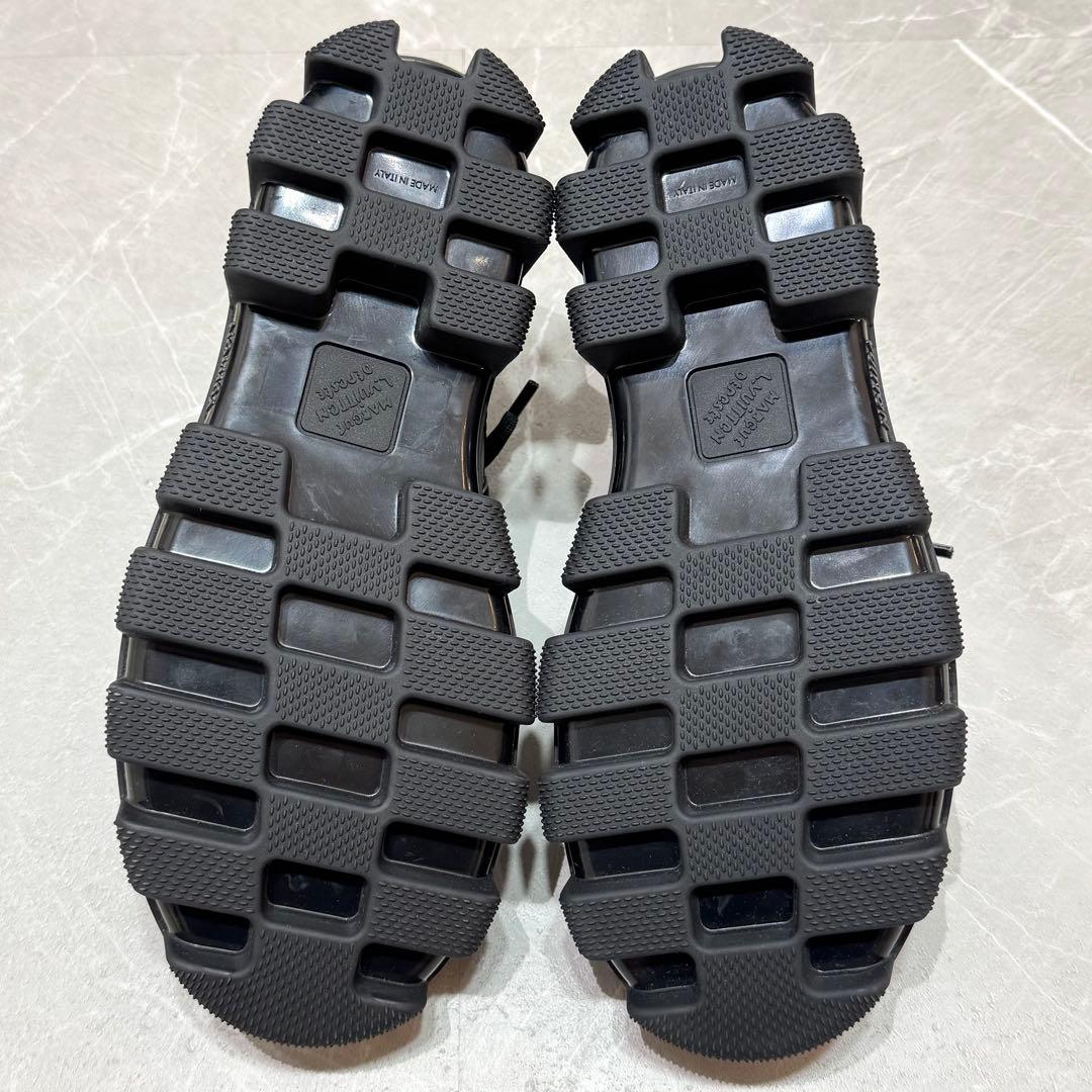 【LOUIS VUITTON】LV チェッカー・ライン ダービー 8