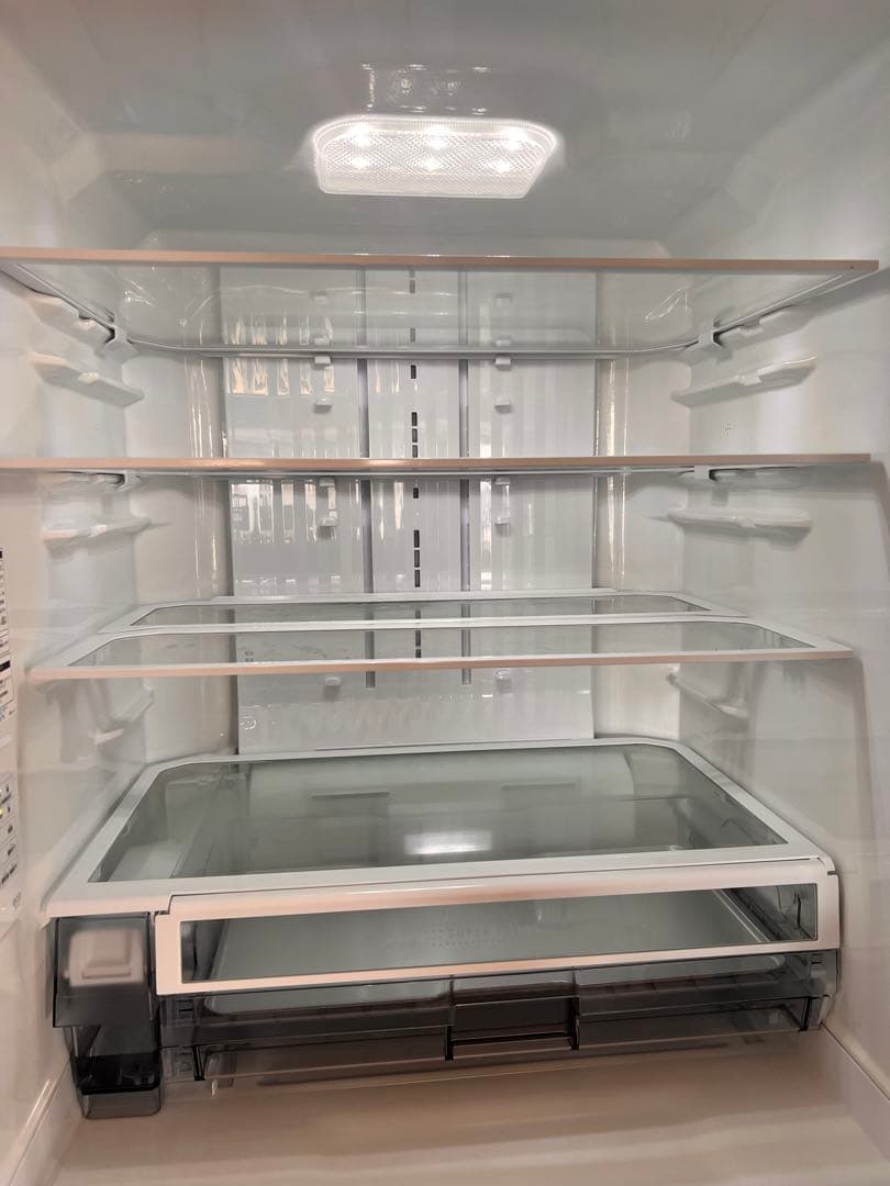 【在庫一掃セール】TOSHIBA 冷蔵庫 GR-W550FH 2024年製