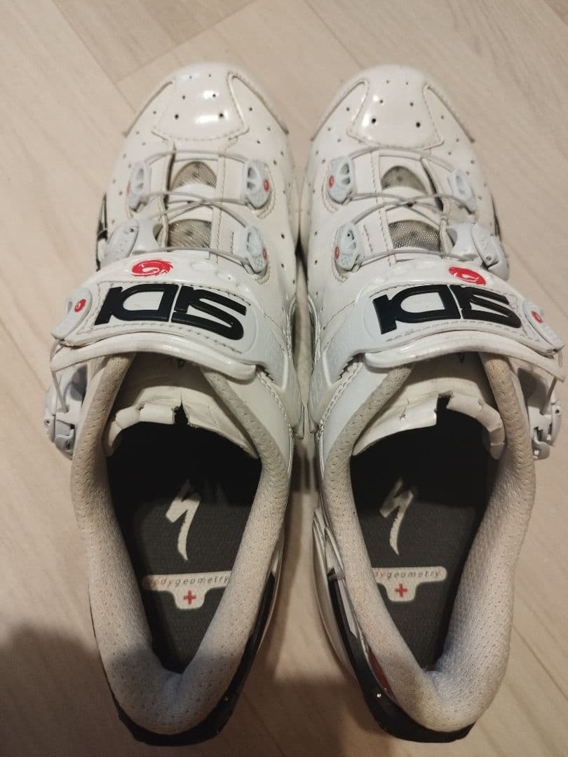 SIDI wire carbon 40サイズ ロードバイク向けカーボンシューズ