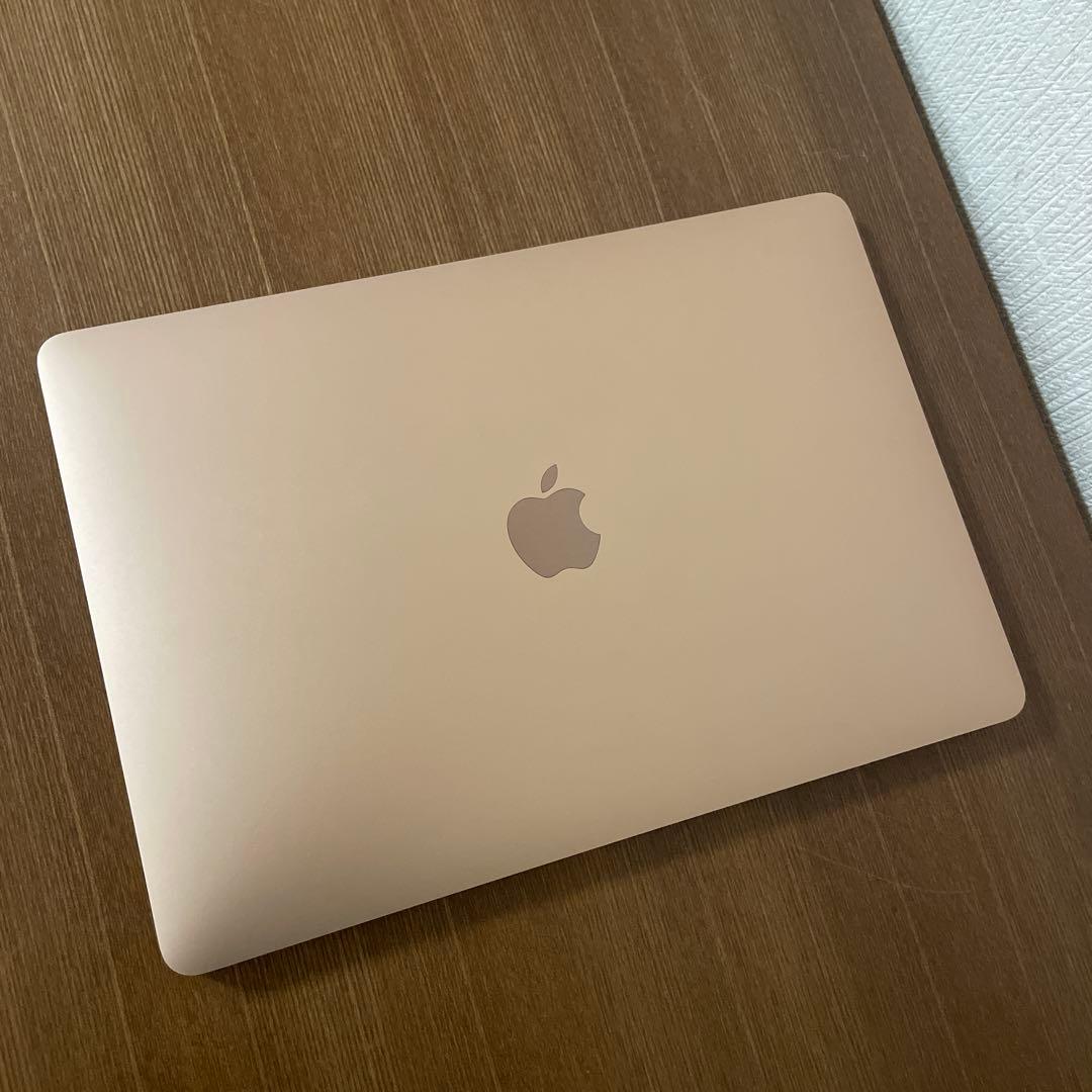 MacBook本体 MacBook Air 2020 256GB Intel Core i3 8GB